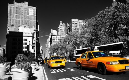 私家车召车服务Uber扩大业务 但遭遇法律难题