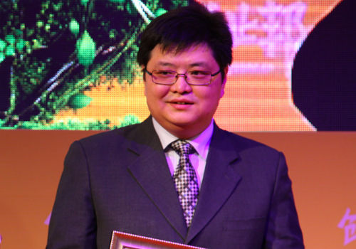 李学凌强调说,YY上市其实是个别的现象,中国概念股在美国的窗口并未打开。(图片来自创业邦)