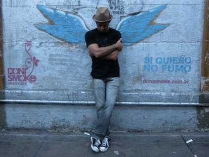 就是这么一个幼稚的错误，让这位美国电商创业者最终自杀