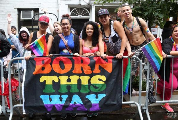 从线下“渔场”到移动社交 细数40年来中国同志社交场景的转变