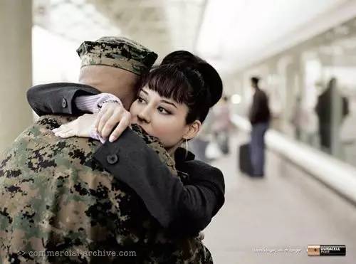 敢不敢进来？55个让你忍不住看两遍的创意广告！