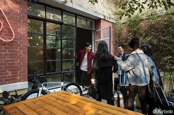 为了让大家明白“我是谁” Airbnb爱彼迎在中国做了什么？