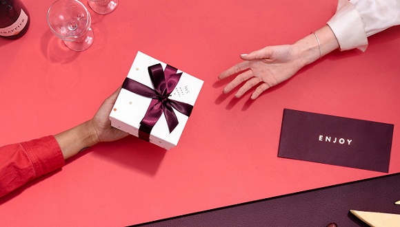 【品牌档案馆】为什么你总会忍不住办各种会员卡？