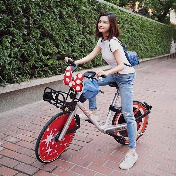摩拜推出米奇美妮单车 虽然竞争对手玩过这个梗