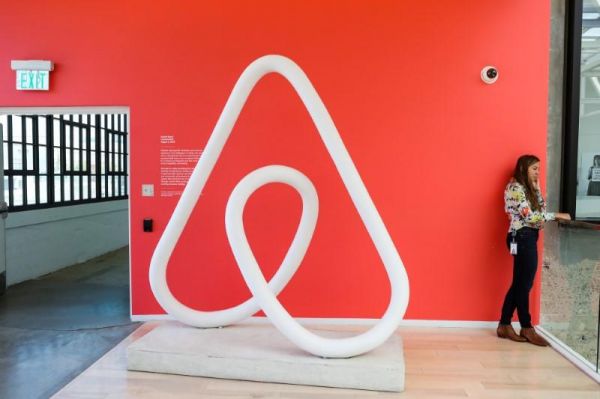 Airbnb解读在华新战略：招人、扩张、出境游