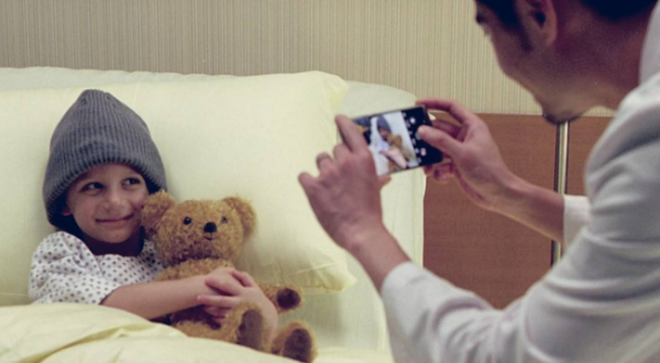 视频营销如何去油腻 华为这支心意视频告诉你