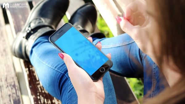 设计小结：移动端顶部栏设计