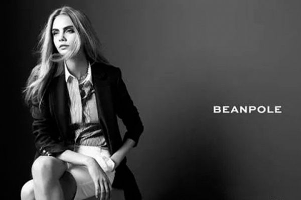 为什么高端品牌都喜欢使用“黑白照”？