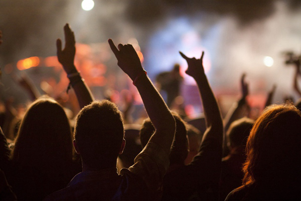 粉丝,娱乐 (图片来源图虫:已授站长之家使用) 粉丝,娱乐